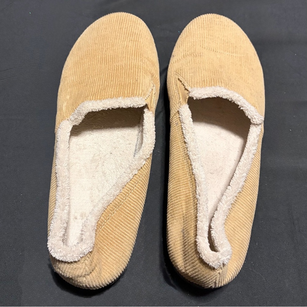 Vionic Corduroy Slip-On Flats in Tan with Cream Lining